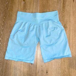 NVGTN Pastel Blue Contour Seamless Shorts | Size Large